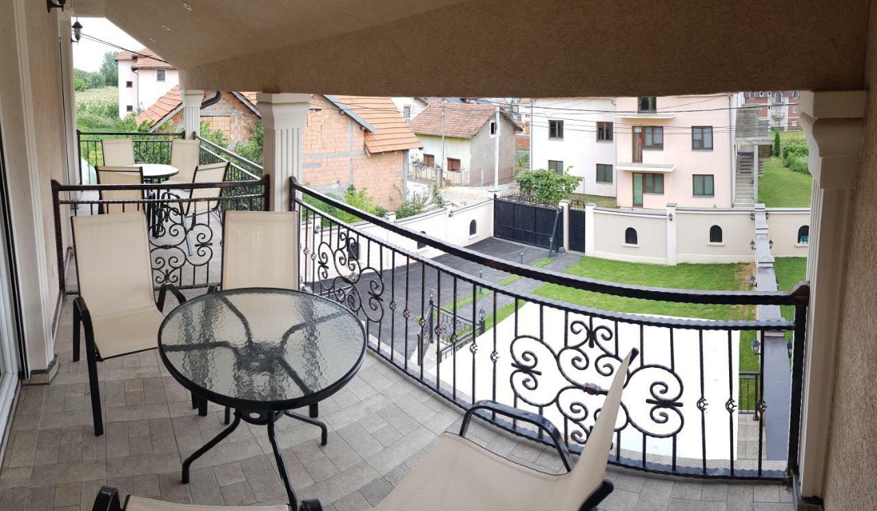 Apartments Exclusive Belgrado Exterior foto